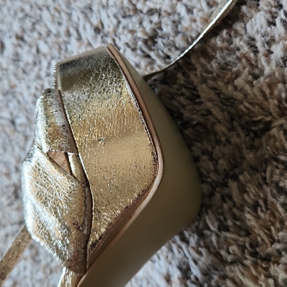 Eugenia Molina Metallic plataform chucky heels size 6 - Picture 8 of 9